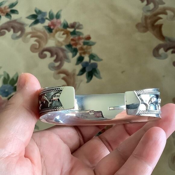 Sterling SILVER 925 EMBOSSED DOLPHINS WIDE BRACELET​ - Picture 6 of 9
